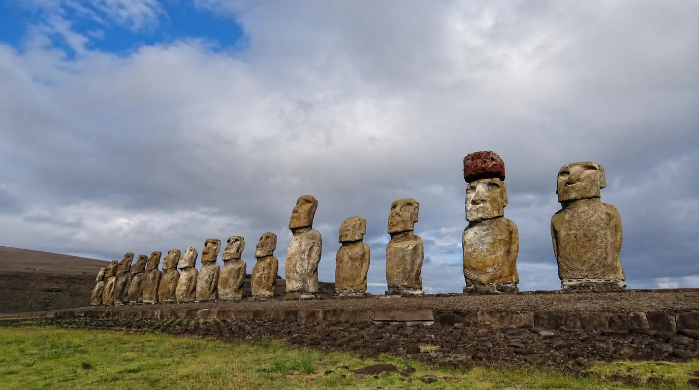 イースター島（モアイ像）（Rapa Nui National Park）